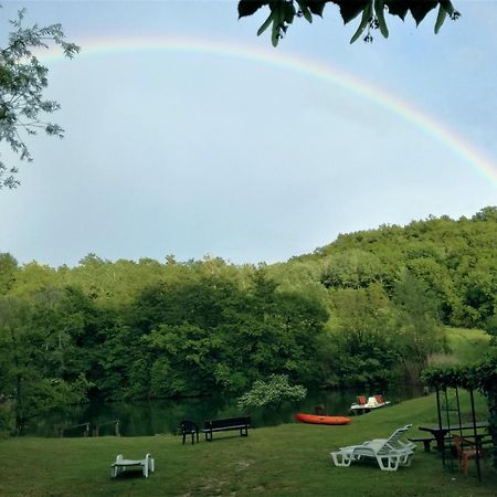 Agriturismo Monterosello Читта-ди-Кастелло Экстерьер фото