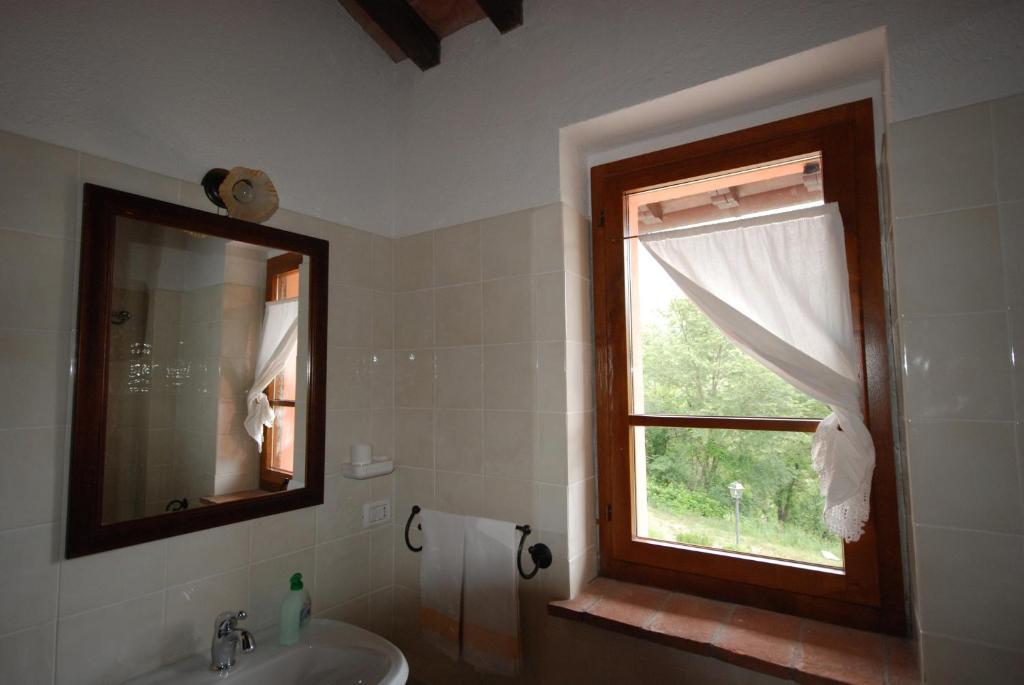 Agriturismo Monterosello Читта-ди-Кастелло Экстерьер фото